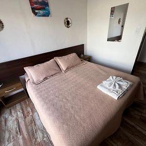 Habitación con Cama King